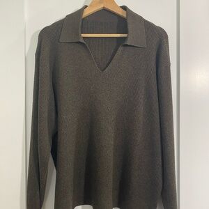 Women's Uniqlo brown sweater size XL